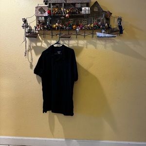 Large lot of extra large Men’s polos many different brands.